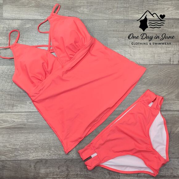 Bikinx Plus Size V Neck Strappy Back Bikini Swimsuit Size XXL - Picture 2 of 6